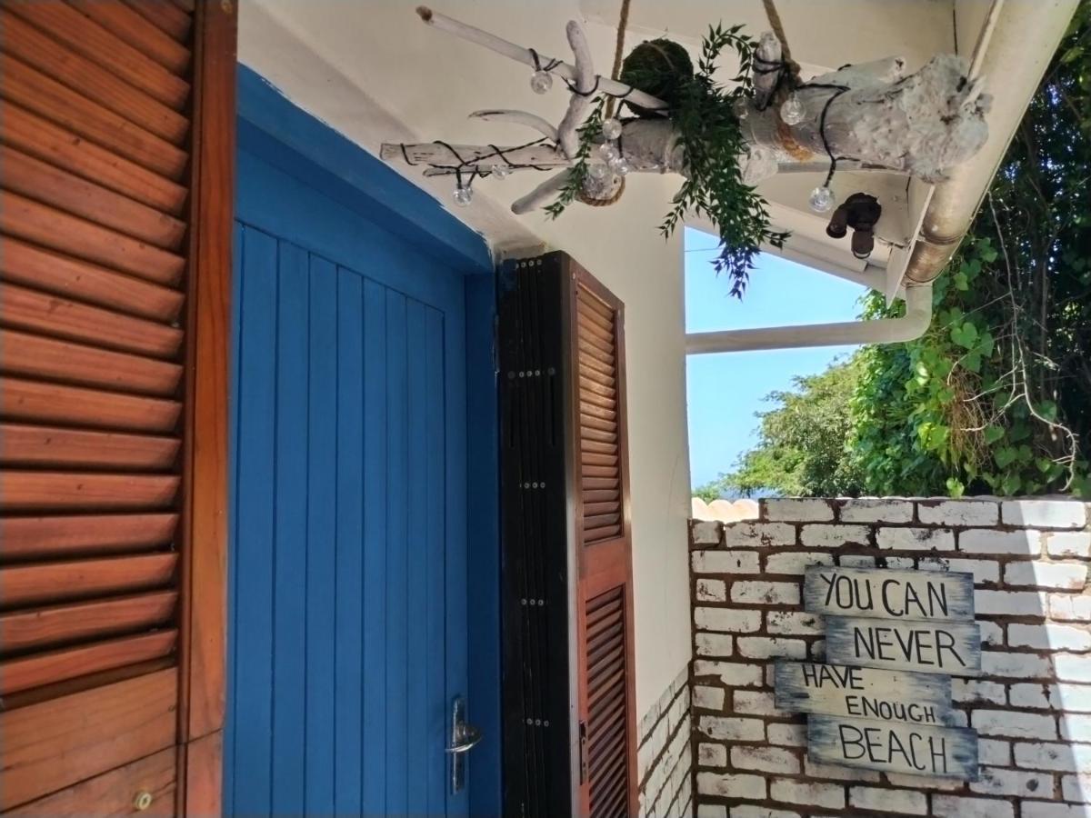 Beach Wood Cottages 셸리비치 외부 사진